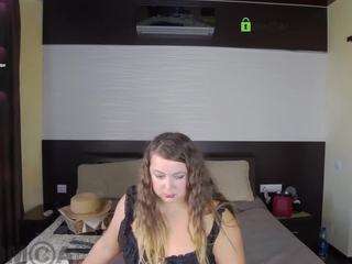 FluffyBeauty live cam preview