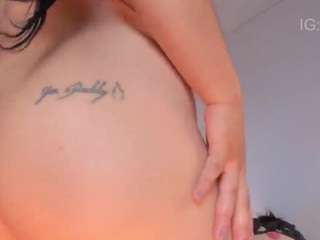 annie-barozzi webcam