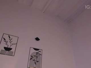 annie-barozzi live cam profile