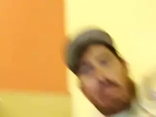 bouncermg247's Live Sex Cam Show