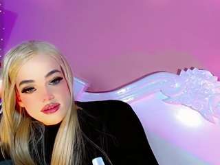 evaamooree Live Webcam on CamSoda