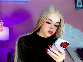 evaamooree Live Webcam on CamSoda