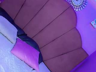 evaamooree Live Webcam on CamSoda