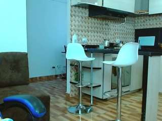 Little-lizzy live webcam show
