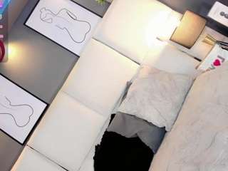 manellyksparklee Live Webcam on CamSoda