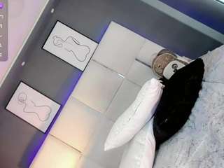 manellyksparklee Live Webcam on CamSoda