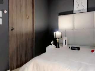 manellyksparklee webcam model