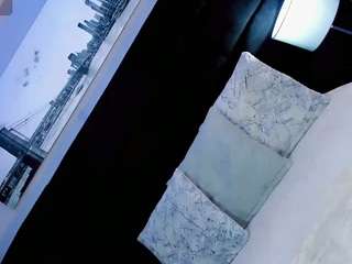 manellyksparklee live webcam show