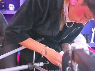 charlottewhite-1 webcam