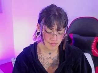 charlottewhite-1