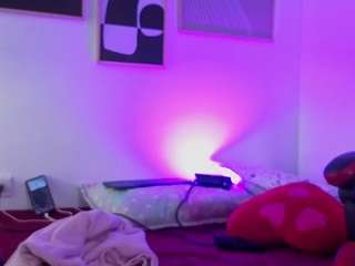 Live cam show with Charlotte