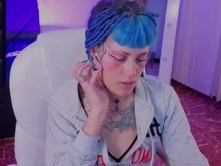 charlottewhite-1
