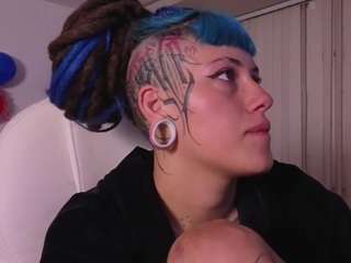 charlottewhite-1