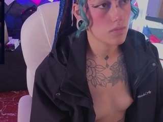 charlottewhite-1