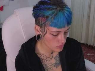 charlottewhite-1