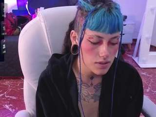 charlottewhite-1