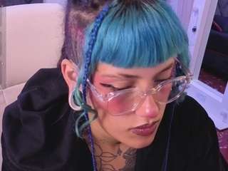charlottewhite-1