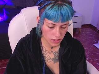 Charlotte live webcam show