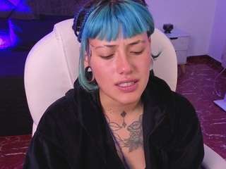 charlottewhite-1
