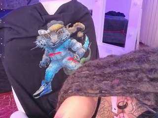 Charlotte live webcam show