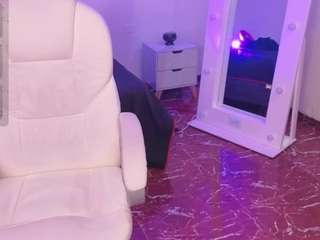 charlottewhite-1