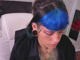 charlottewhite-1