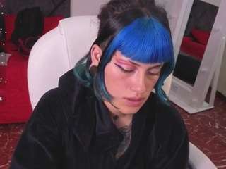 charlottewhite-1