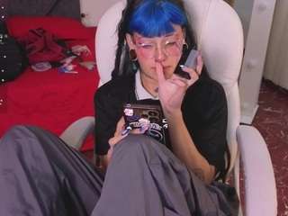 charlottewhite-1