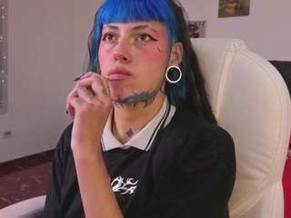 charlottewhite-1