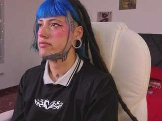 charlottewhite-1