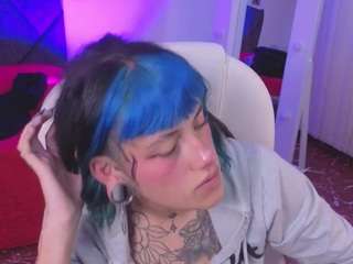 charlottewhite-1