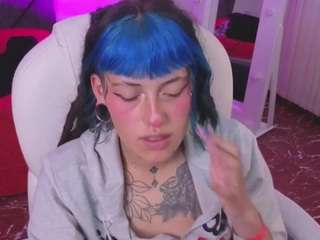 charlottewhite-1