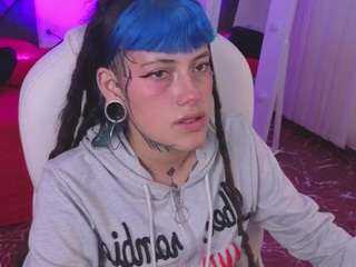 charlottewhite-1