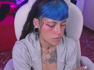 charlottewhite-1