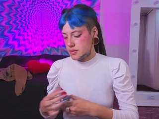charlottewhite-1