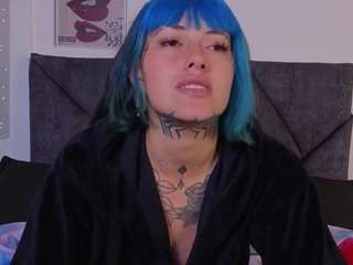 charlottewhite-1
