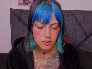 charlottewhite-1