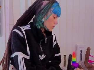 charlottewhite-1