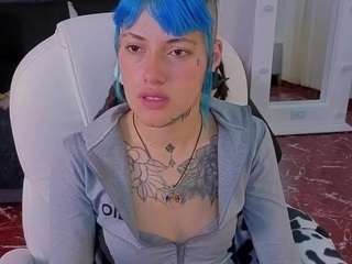 charlottewhite-1