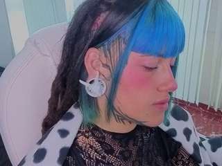 charlottewhite-1