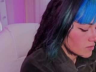 charlottewhite-1