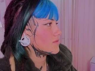 charlottewhite-1