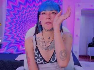 charlottewhite-1