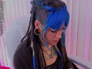 charlottewhite-1