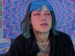 charlottewhite-1