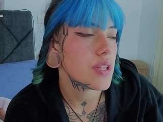 charlottewhite-1