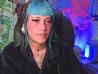charlottewhite-1