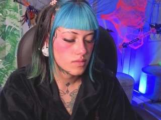 charlottewhite-1