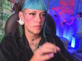 charlottewhite-1