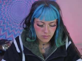 charlottewhite-1